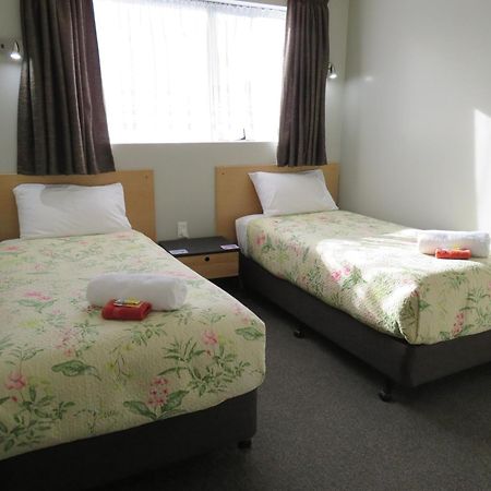 Commodore Court Motel Blenheim Buitenkant foto