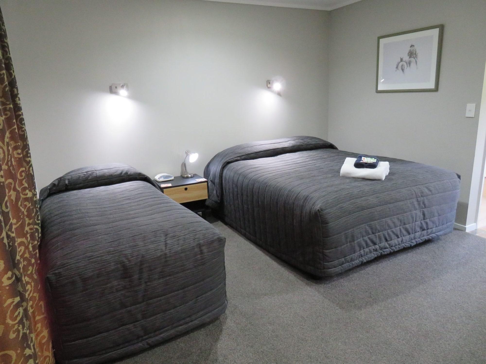 Commodore Court Motel Blenheim Buitenkant foto
