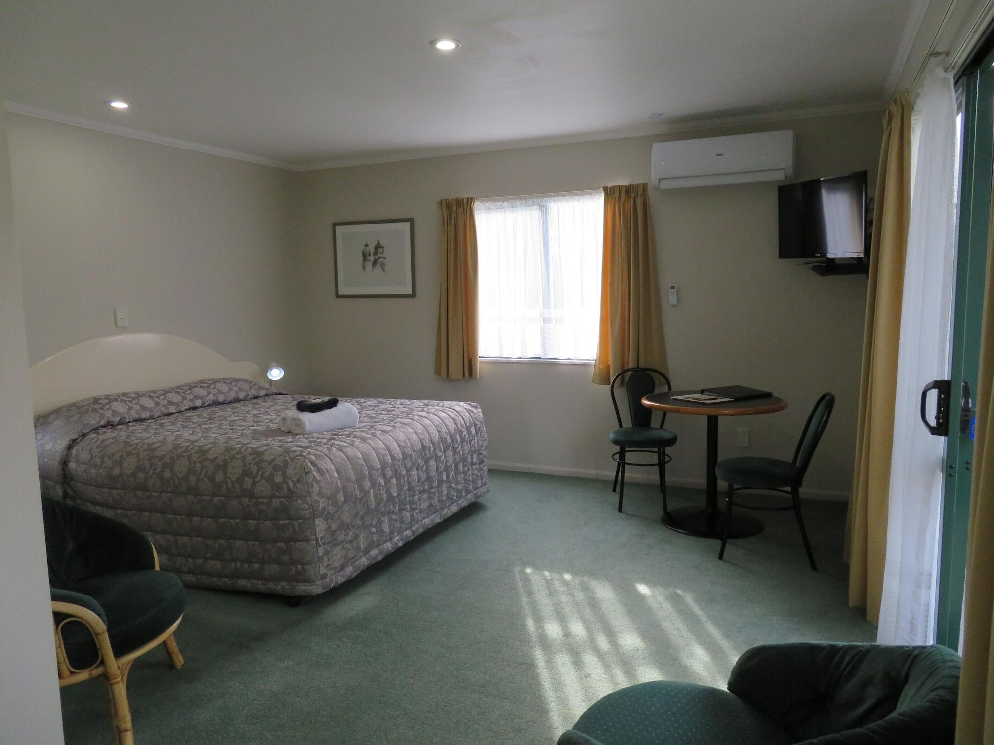 Commodore Court Motel Blenheim Buitenkant foto