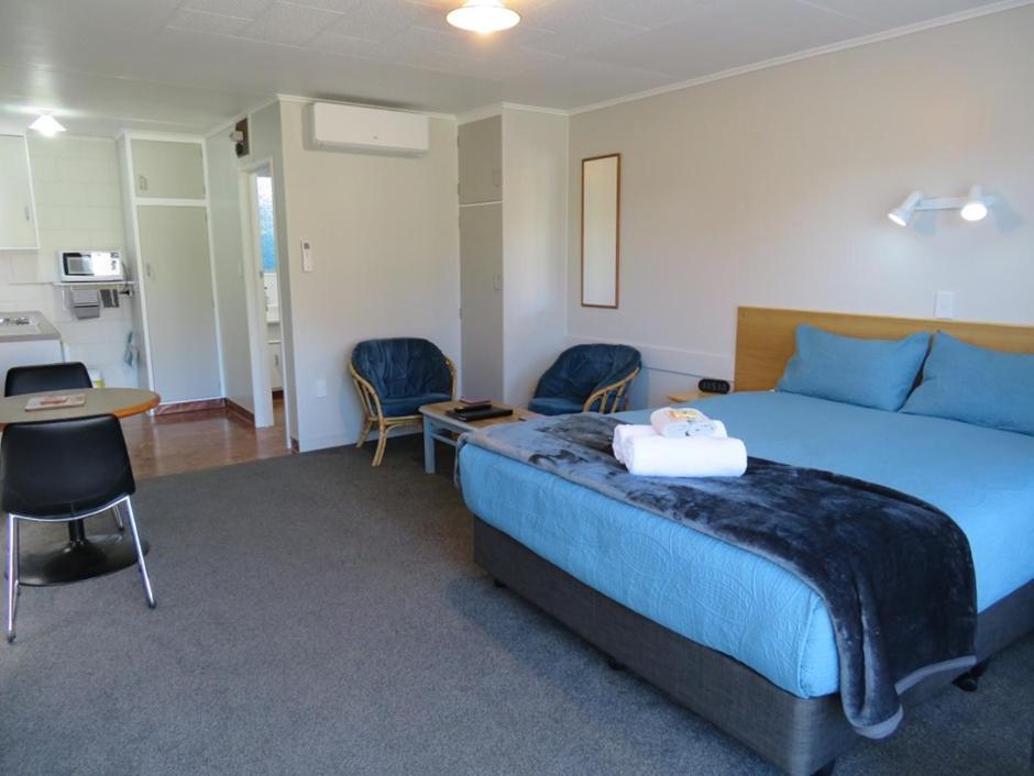 Commodore Court Motel Blenheim Buitenkant foto